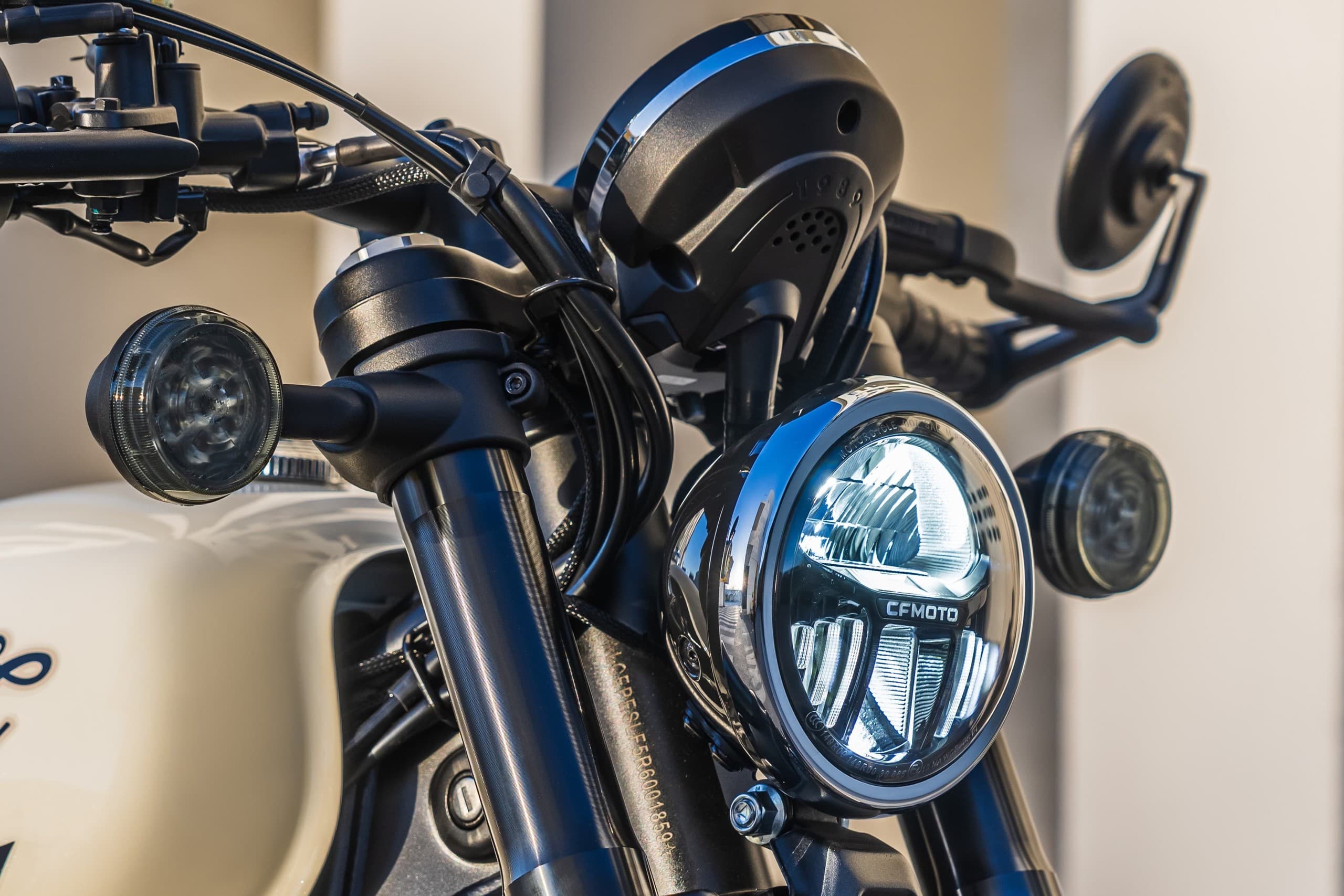 灯具神还“圆”，还搞了点小心机