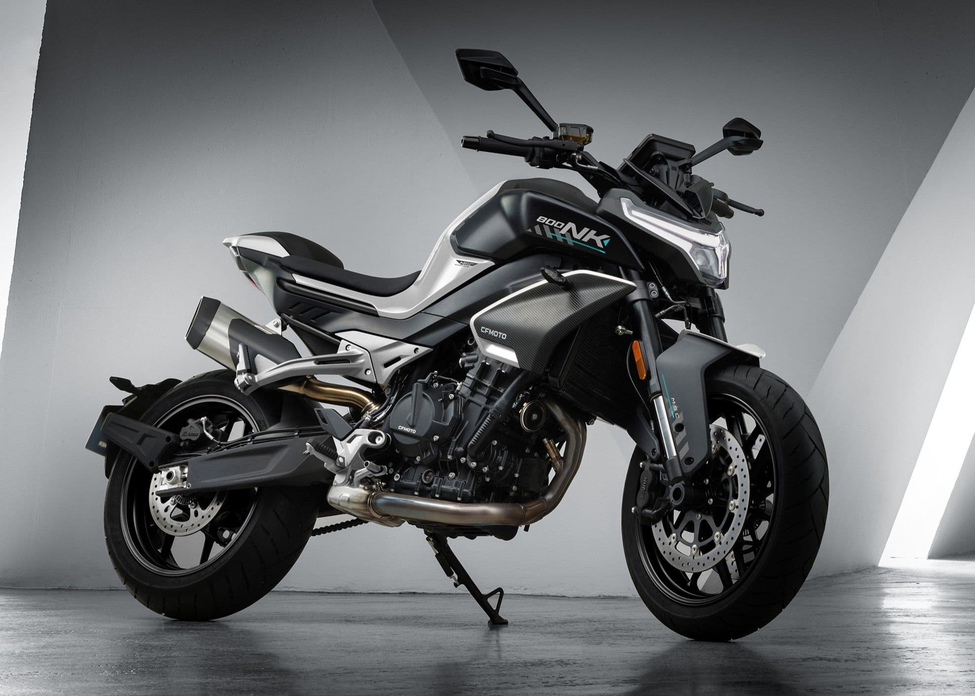 重量下探入门级