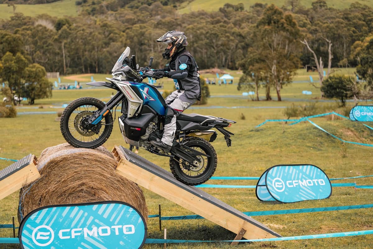CFMOTO MT CHALLENGE - CFMOTO