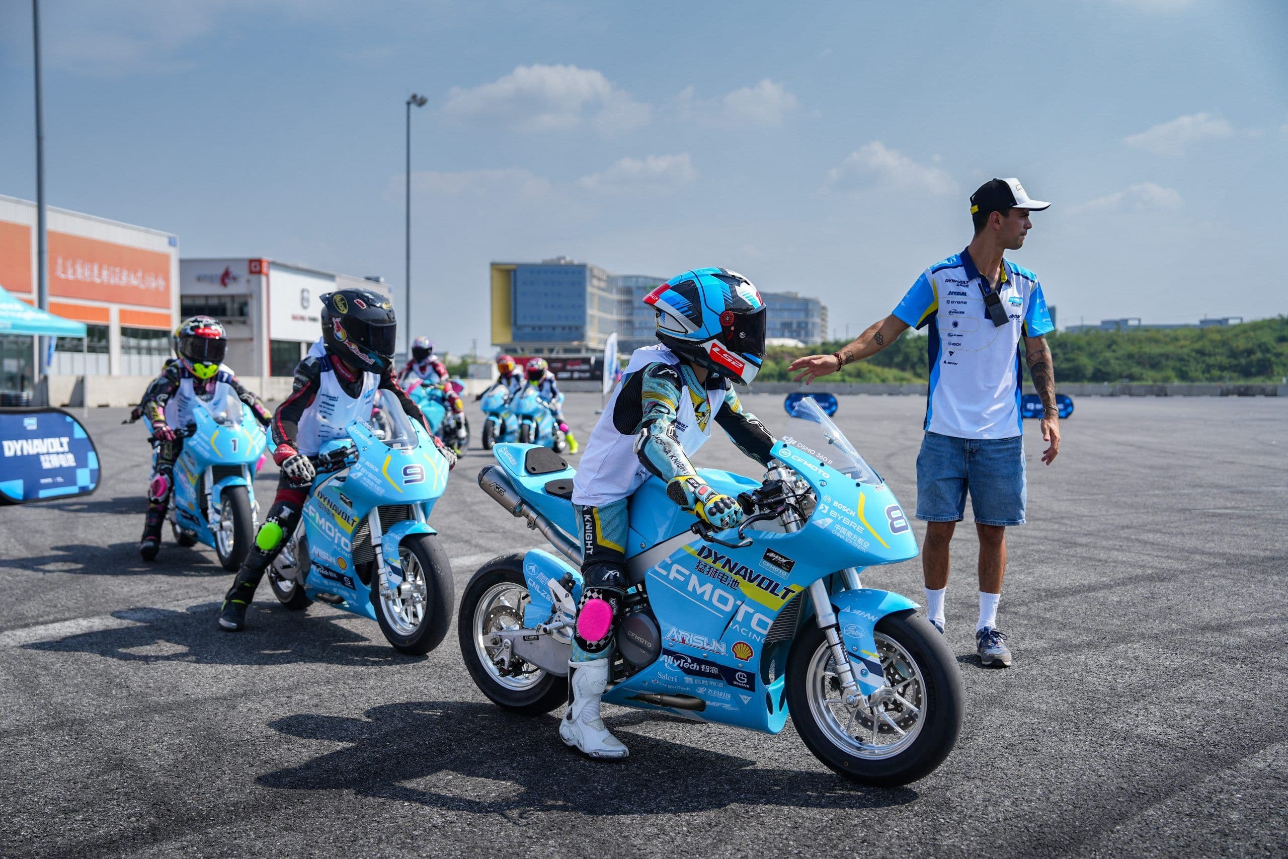 从成都到世界，CFMOTO 天才计划打通中国小车手进阶之路