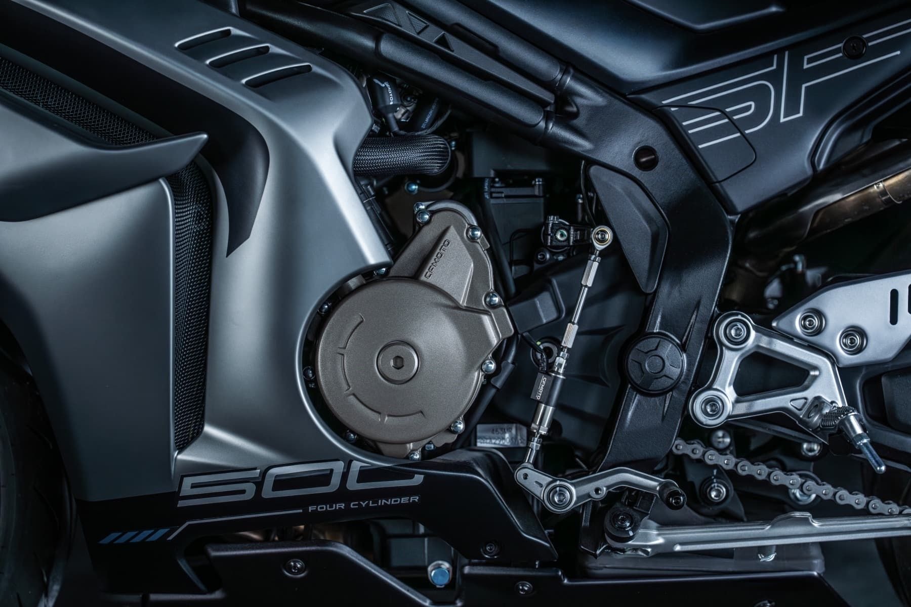 丝滑换挡 飒爽劈弯